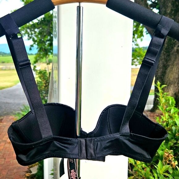 Victoria's Secret lined black bling balconet bra 32B limited edition NEW - Picture 2 of 11